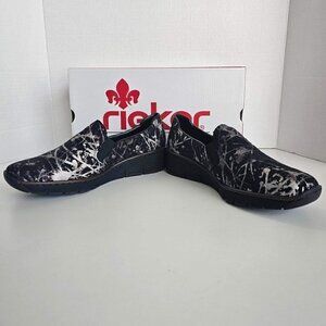 Rieker, Ladies Slip On Shoe - Black Multi. Size: 8 (US). NIB